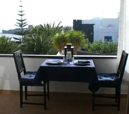 Schoene In Mit Grill, Garten Und Terrasse Und Neben Dem Πλάγια Μπλάνκα